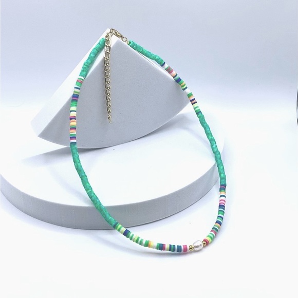 NEW….. Heishi Beaded with Genuine Freshwater Pearl Necklace - Picture 7 of 13